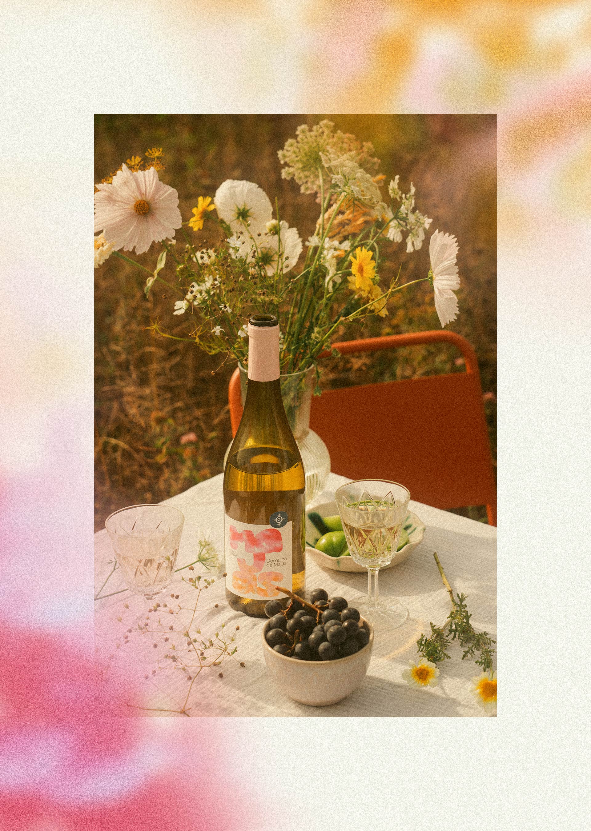 MAJAS_TABLE_FRONT