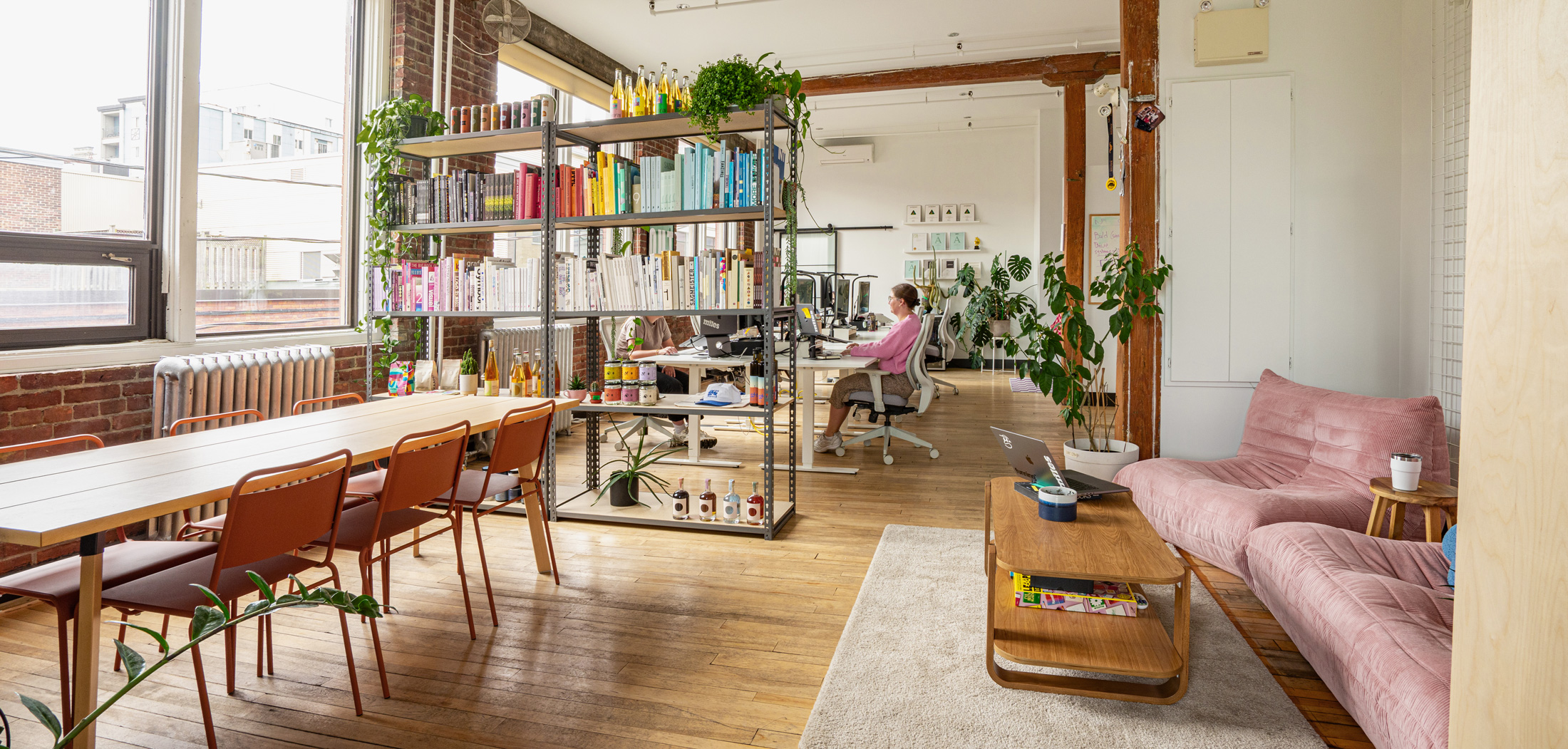 studio-2200 studio-2200